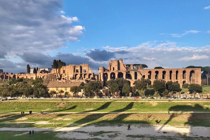 Private Tour Colosseum, Palatine Hill & Roman Forum - An Authentic, Focused Roman Experience in Just Two Hours