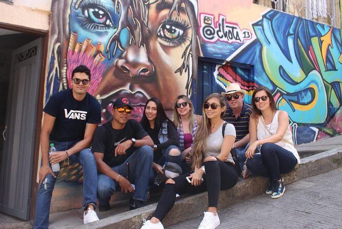 Private Tour Comuna 13 with Cable Car Ride - A Detailed Look at the Experience