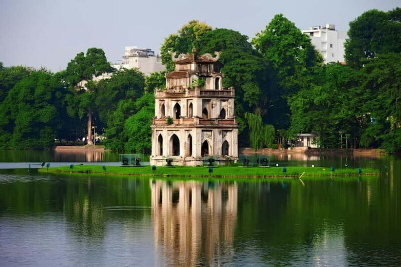 Private tour Discover All Ha Noi Famous Places in Half day - Who Should Consider This Tour?