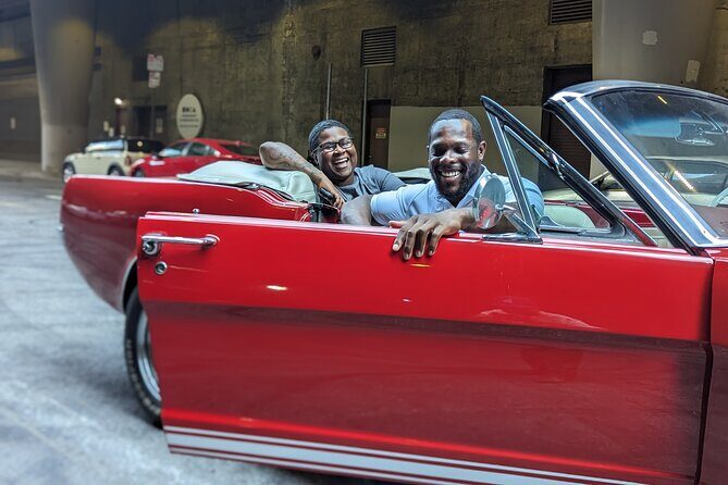 Private Tour Downtown to the Hollywood Sign in a 1965 Mustang - Exploring LA in a Classic Mustang: A Private Tour from Downtown to Hollywood