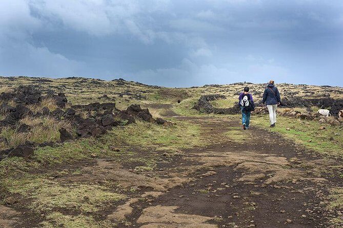 Private Tour: Easter Island Caves - In-Depth Review of the Easter Island Caves Private Tour