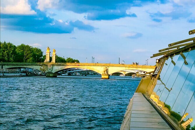 Private Tour, Eiffel Tower Lunch, Summit & Seine Cruise Options - Frequently Asked Questions