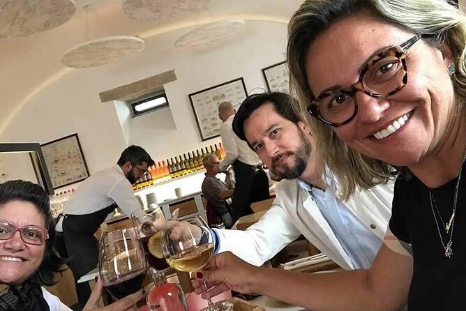 Private Tour Evora and optional Wine Tasting From Lisbon - Key Points