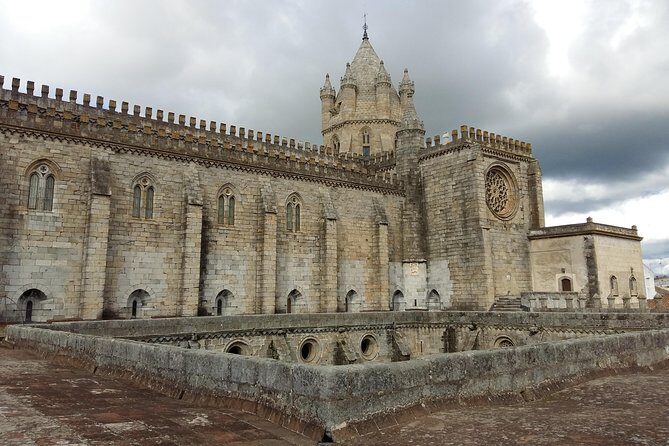 Private Tour Évora - Wine Tasting - Beautiful Medieval Village of Monsaraz - Frequently Asked Questions