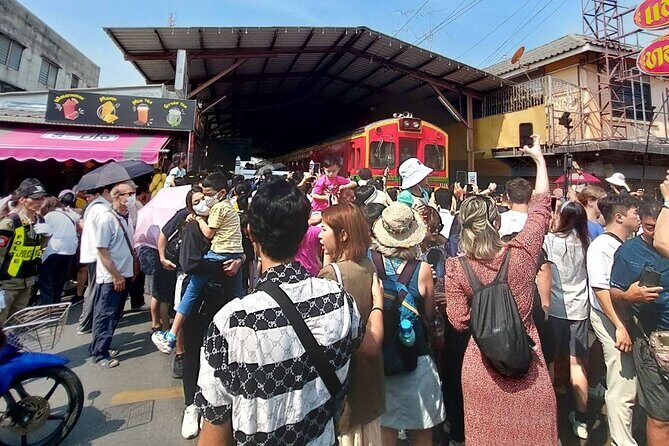 Private Tour Floating Market Damnoen Saduak - FAQs