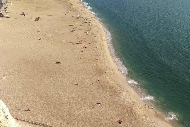 Private tour for 1 to 4 people: Fátima, Batalha, Nazaré and Óbidos - FAQ