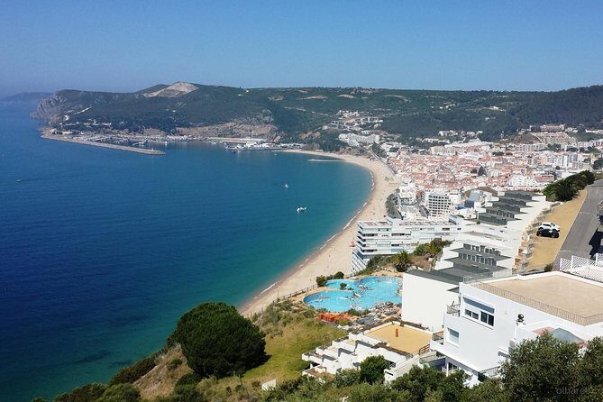 Private tour for 1 to 4 people of Arrábida and its landscapes - Why This Tour Offers Great Value