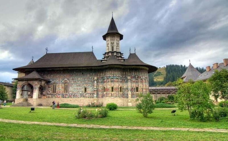 Private Tour from Bucharest to Painted Monasteries-UNESCO - Key Points