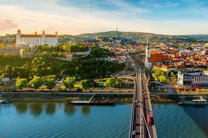 Private Tour from Budapest to Prague Sightseeing - Who Is This Tour Perfect For?