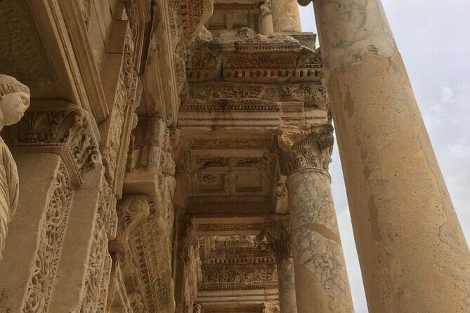 Private Tour from Izmir to Ephesus, Artemission, Virgin Mary House incl. Lunch - FAQs