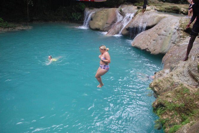 Private Tour From Ocho Rios To Blue Hole Secret Falls and Shopping - Who Should Consider This Tour?