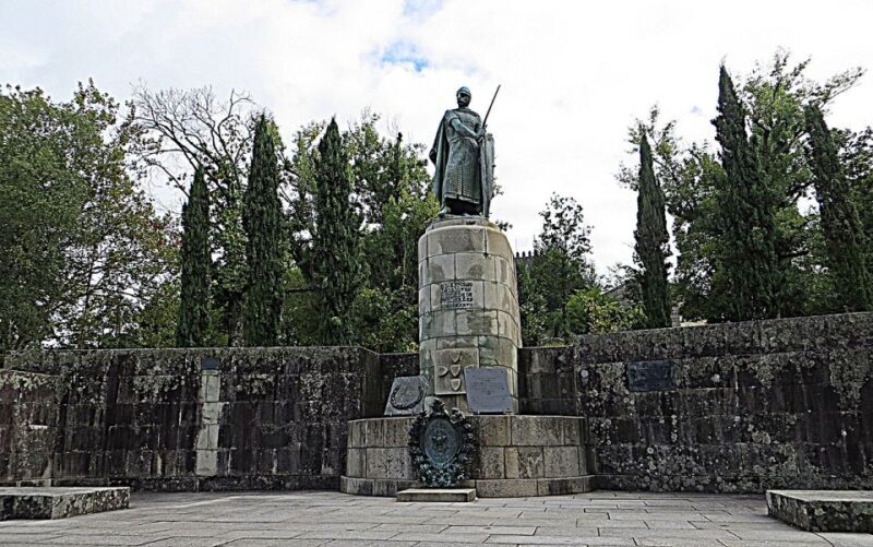 Private Tour From Porto: Guimarães and Braga with Lunch - The Value of This Tour
