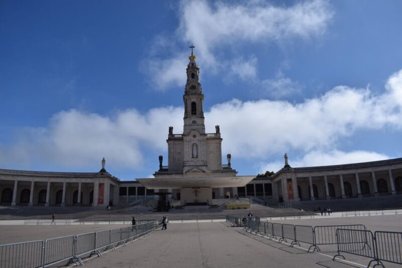 Private Tour from Porto to Fatima & Coimbra with Lunch - In-Depth Look at the Tour Experience