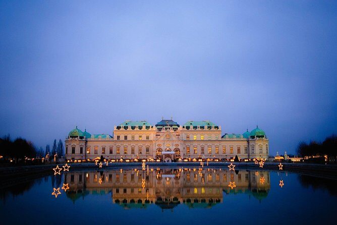 PRIVATE TOUR: From Prague to stunning Vienna with local guide - A Day Trip from Prague to Vienna with a Private Guide