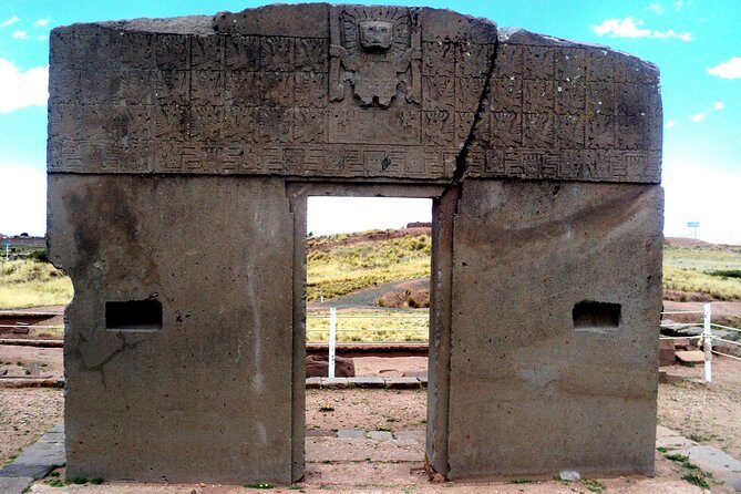 Private Tour from Puno to Tiwanaku - Discovering the Ancient World from Puno: A Deep Dive into the Private Tour to Tiwanaku