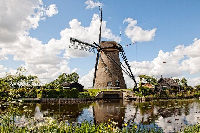Private tour from Rotterdam to Windmills of Kinderdijk & Gouda Cheese Experience - In-Depth Look at the Tour Experience