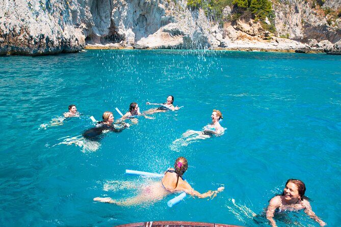 Private Tour from Sorrento to Capri - Gozzo Sorrentino 8.50 - Frequently Asked Questions