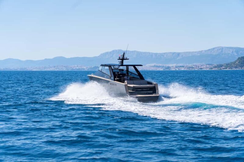 Private tour from Split area to Hvar-Pakleni Island - Key Points