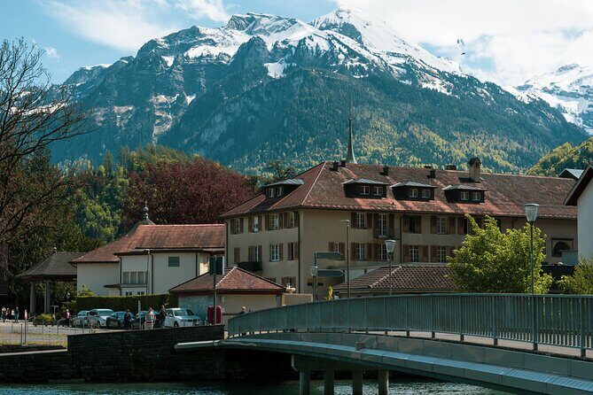 Private tour from Zurich to Interlaken and Lauterbrunnen Valley - FAQs