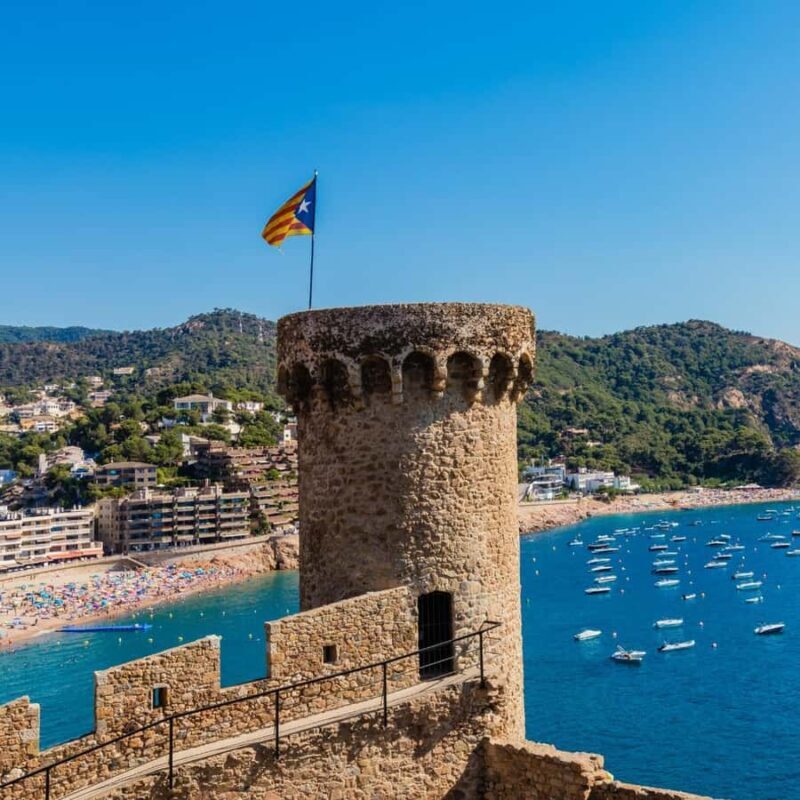 Private Tour Girona & Tossa de Mar from Barcelona - Key Points