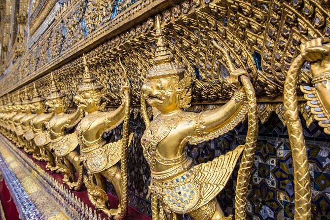 Private Tour : Grand Palace and Emerald Buddha Temple - A Deep Dive into the Tour Experience