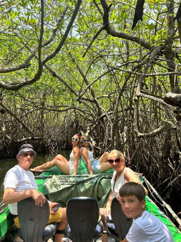 PRIVATE TOUR GUIDE IN SRI LANKA 6-days tour package. - Key Points