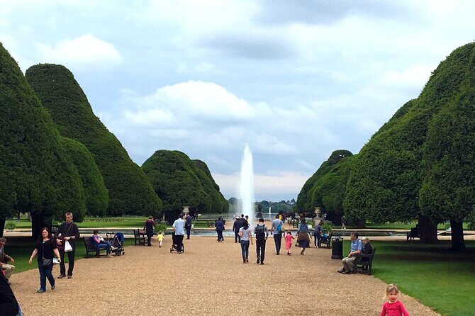 Private Tour: Hampton Court Palace Day Trip from London - In-Depth Review of the Tour Experience