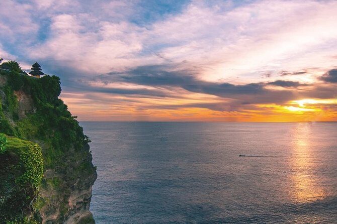 Private Tour: Highlights Uluwatu Temple & Southern Beaches Bali - Key Points