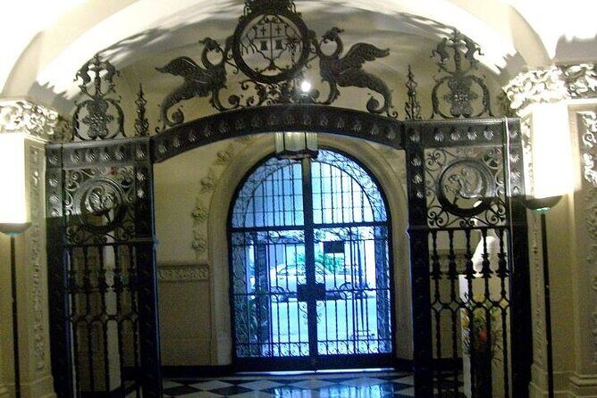 Private Tour: Historical Journey through Argentina's Struggles in the 20th Century - Frequently Asked Questions