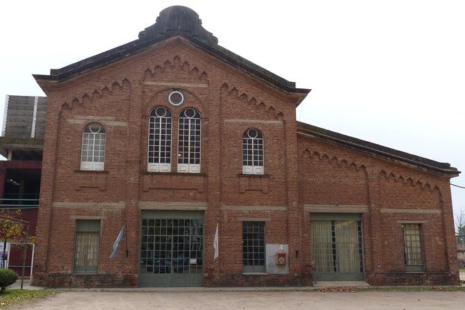 PRIVATE TOUR: History and Wines Fullday - Who Will Love This Tour?