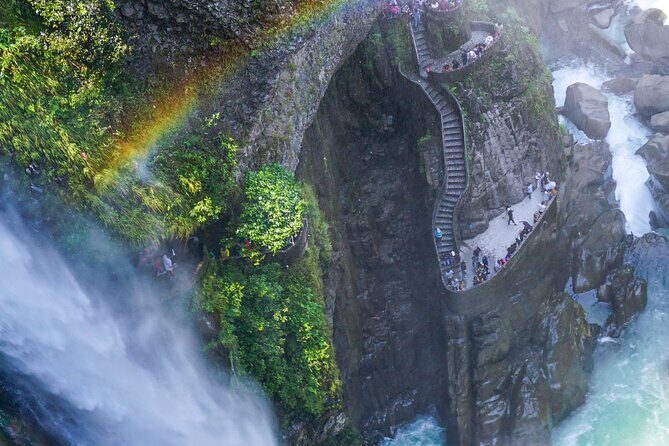 Private Tour House of the Tree and Pailón del Diablo with Pickup - A Deep Dive into the Baños Private Tour Experience