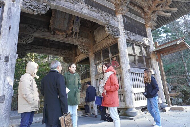 Private Tour in a Spiritual Hot Spot of Japan for Good Fortune - Exploring the Tour in Depth