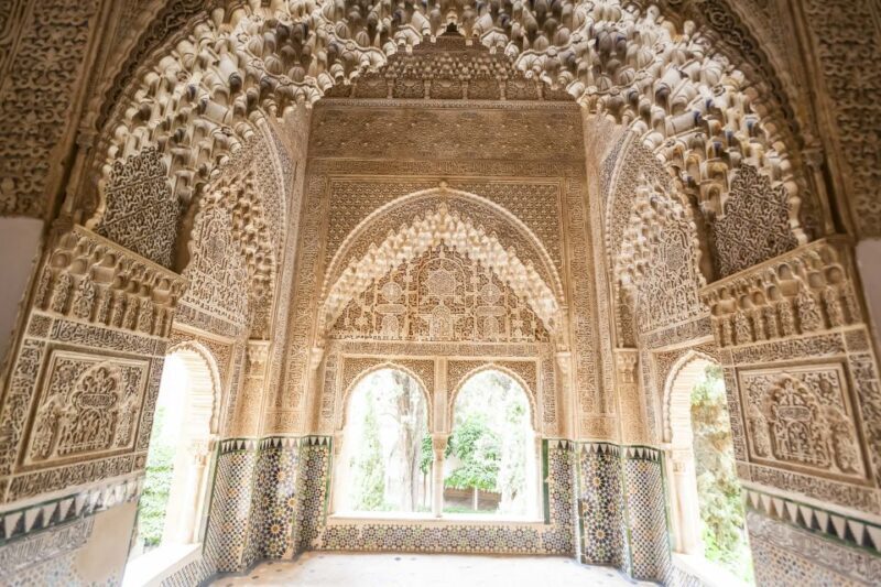 Private tour in all complete complex of Alhambra with ticket - FAQs