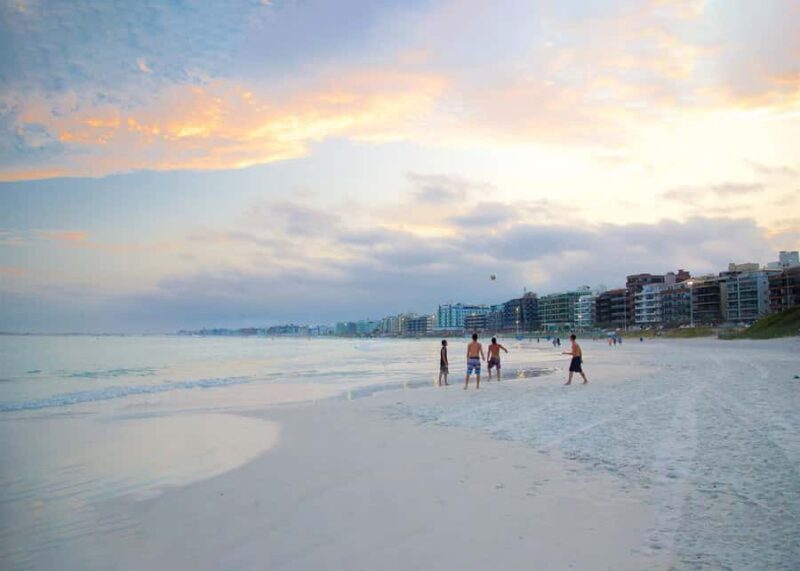 Private Tour in Cabo Frio: Paradise Beaches and Culture - Detailed Day Breakdown