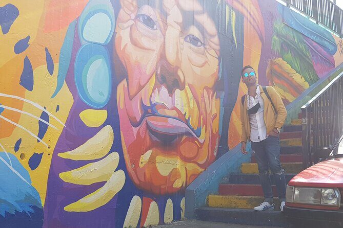 Private Tour in Comuna 13 with cable car (culture, street art and graffiti) - Key Points
