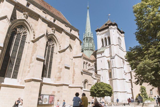 Private Tour in Geneva City - FAQ