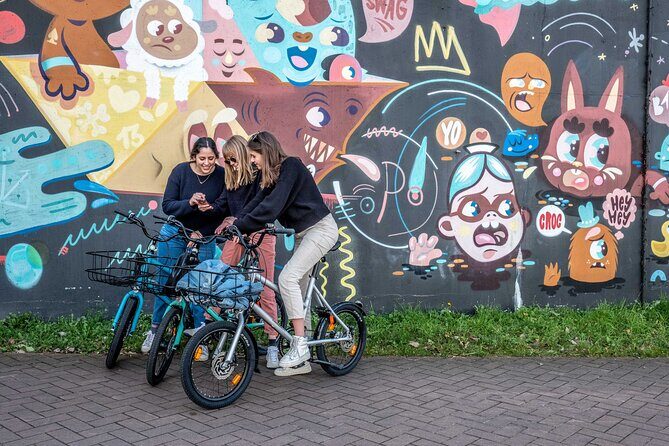 Private tour in historic Ghent - Exploring Ghent on Two Wheels: A Private Bike Tour