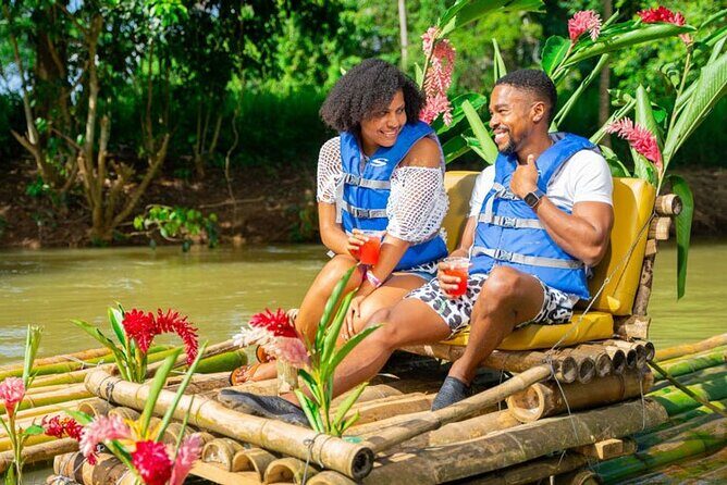 Private Tour in Marthe Brae and Luminous Lagoon with Rafting - An In-Depth Look at the Tour Experience