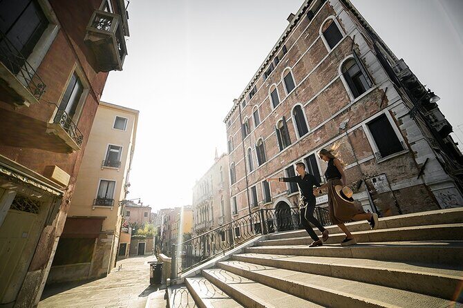 Private Tour in Prado Museum & Madrids Iconic Neighborhoods - Analyzing the Cost and Value