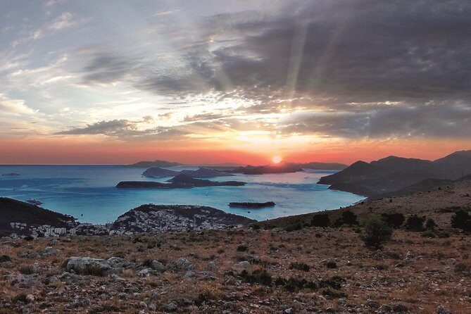 Private Tour in Ston and Peljesac with Wine Tasting - What to Expect and Tips