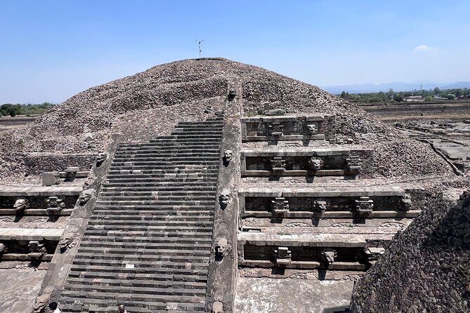 Private Tour in Teotihuacan Pyramids with 2025 New Car - FAQ