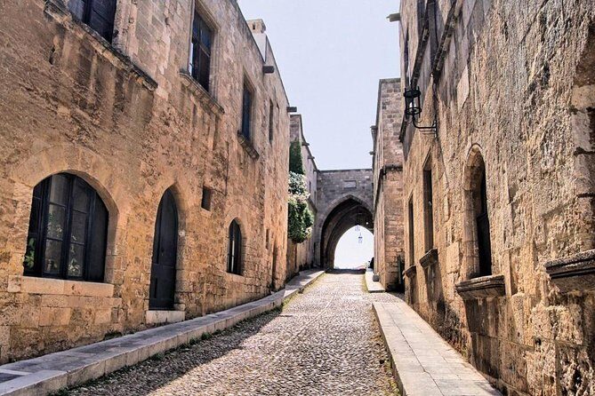 Private Tour in The Jewish Quarter & Grand Master's Palace - Authentic Experiences and Lasting Memories