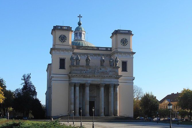 Private tour in Vác by local guide - Magical vibe of an charming baroque town - Discovering Vác: The Perfect Day Trip from Budapest