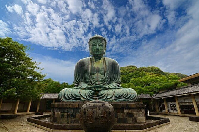 Private Tour Kamakura Yokohama Day Trip English speaking driver - An In-Depth Look at the Kamakura and Yokohama Private Tour