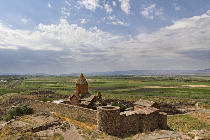 Private Tour: Khor Virap, Noravank Monasteries, Areni, Jermuk - A Detailed Look at the Private Tour: Khor Virap, Noravank Monasteries, Areni, Jermuk