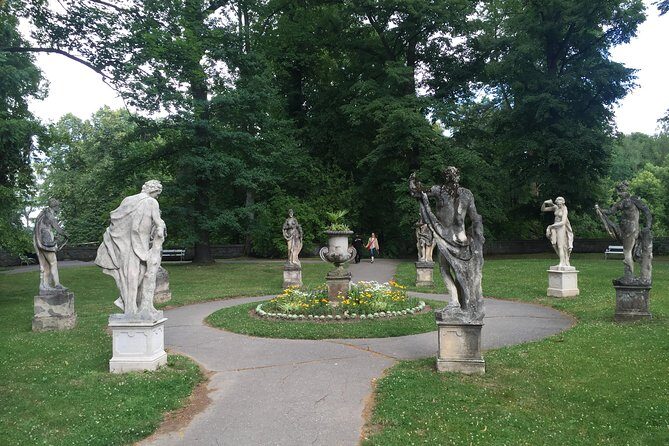 Private Tour: Konopiste Castle Tour from Prague - FAQ