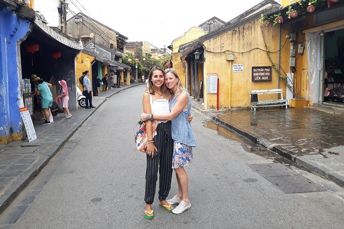 PRIVATE TOUR Marble Mountains-Hoi An Old town-Night Market-Boat - Who Will Appreciate This Tour?