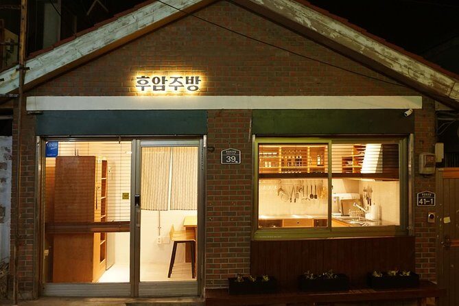 Private tour: N.Korea Cooking Class & Talk with N.Korean Defector - Key Points