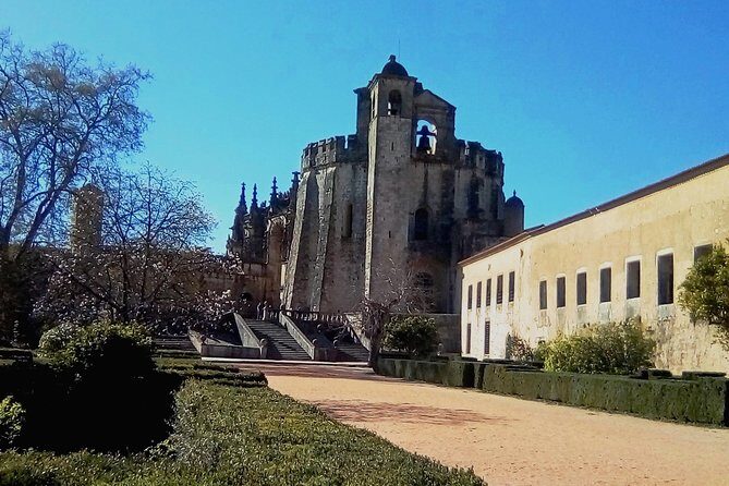 Private Tour of 1 to 8 Templars - An In-Depth Look at the Tour