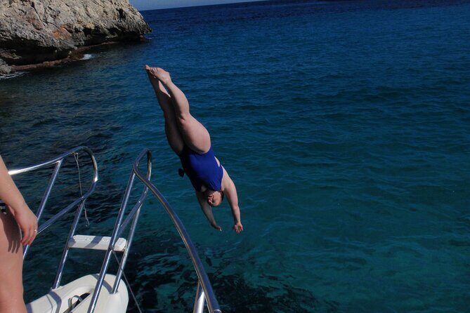 Private Tour of 4 hours at Sunset through the coves of Mallorca - FAQ – Practical Questions Answered